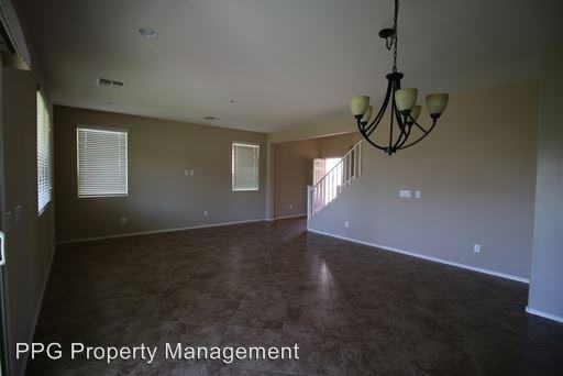 14753 W Pershing St - Photo 3 of 22