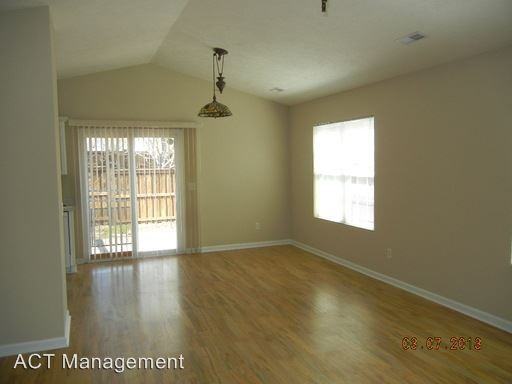 3705 New Holland Dr - Photo 3 of 11