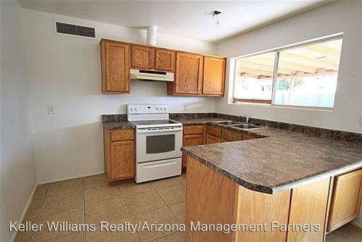 3813 W Charter Oak Rd - Photo 3 of 11