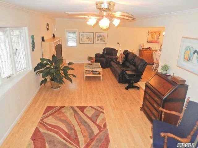 34 Hillside Ln - Photo 3 of 15