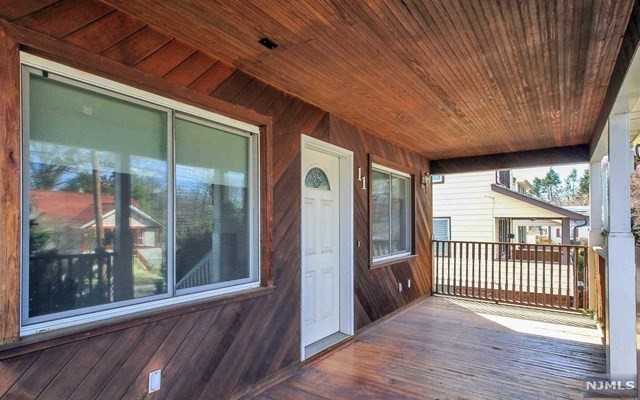 11 Cooper Ave - Photo 2 of 17