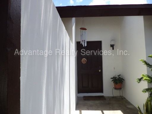 11411 Midfield Way - Photo 3 of 14