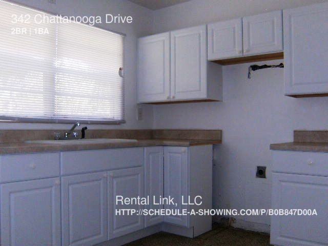 342 Chattanooga Dr - Photo 3 of 8