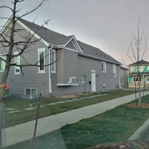 9404 212 St NW - Photo 2 of 8