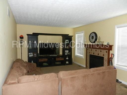 2465 Merrybell Ct - Photo 2 of 12