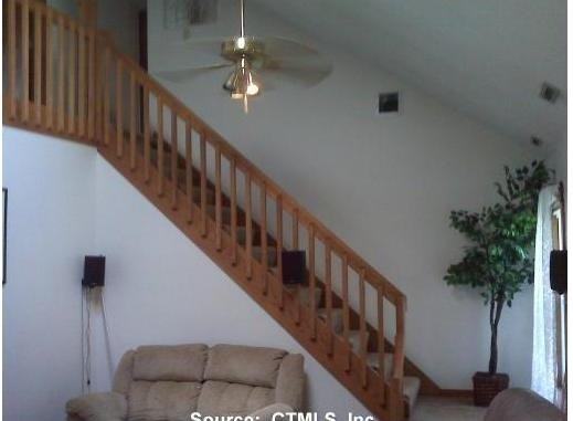 252 Bristol St - Photo 2 of 9