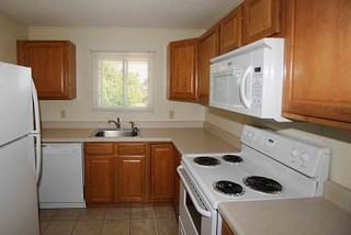 111 Browns Rd - Photo 2 of 8