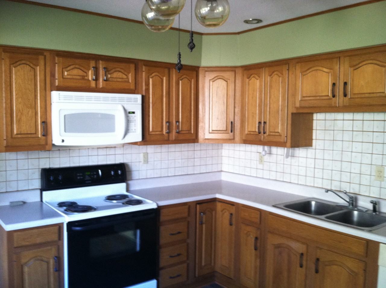 1602 Ridge Rd - Photo 3 of 6