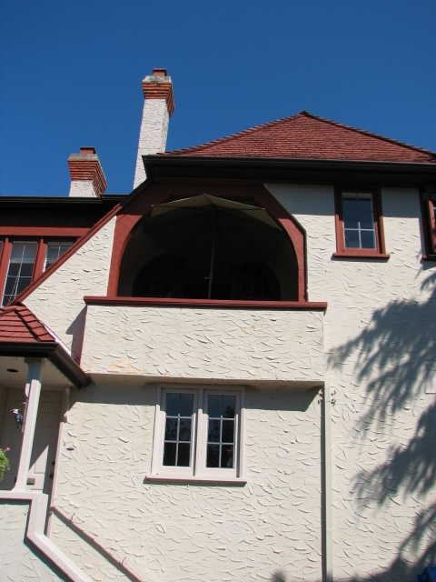 1586 York Pl - Photo 2 of 6