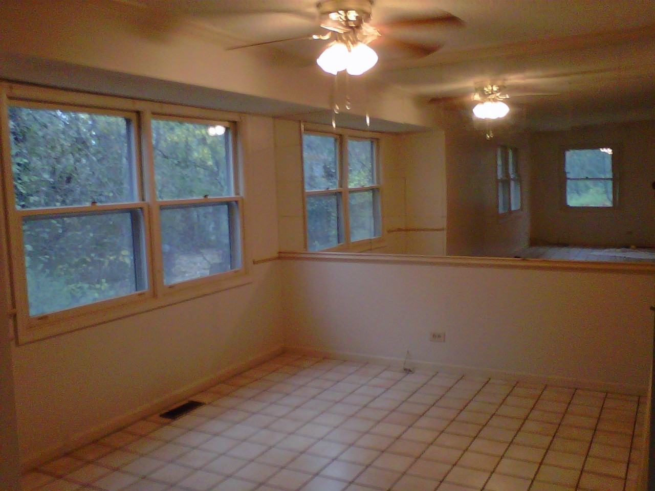 118 Acorn Ln - Photo 2 of 12