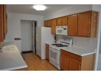 277 S Collins St - Photo 2 of 13
