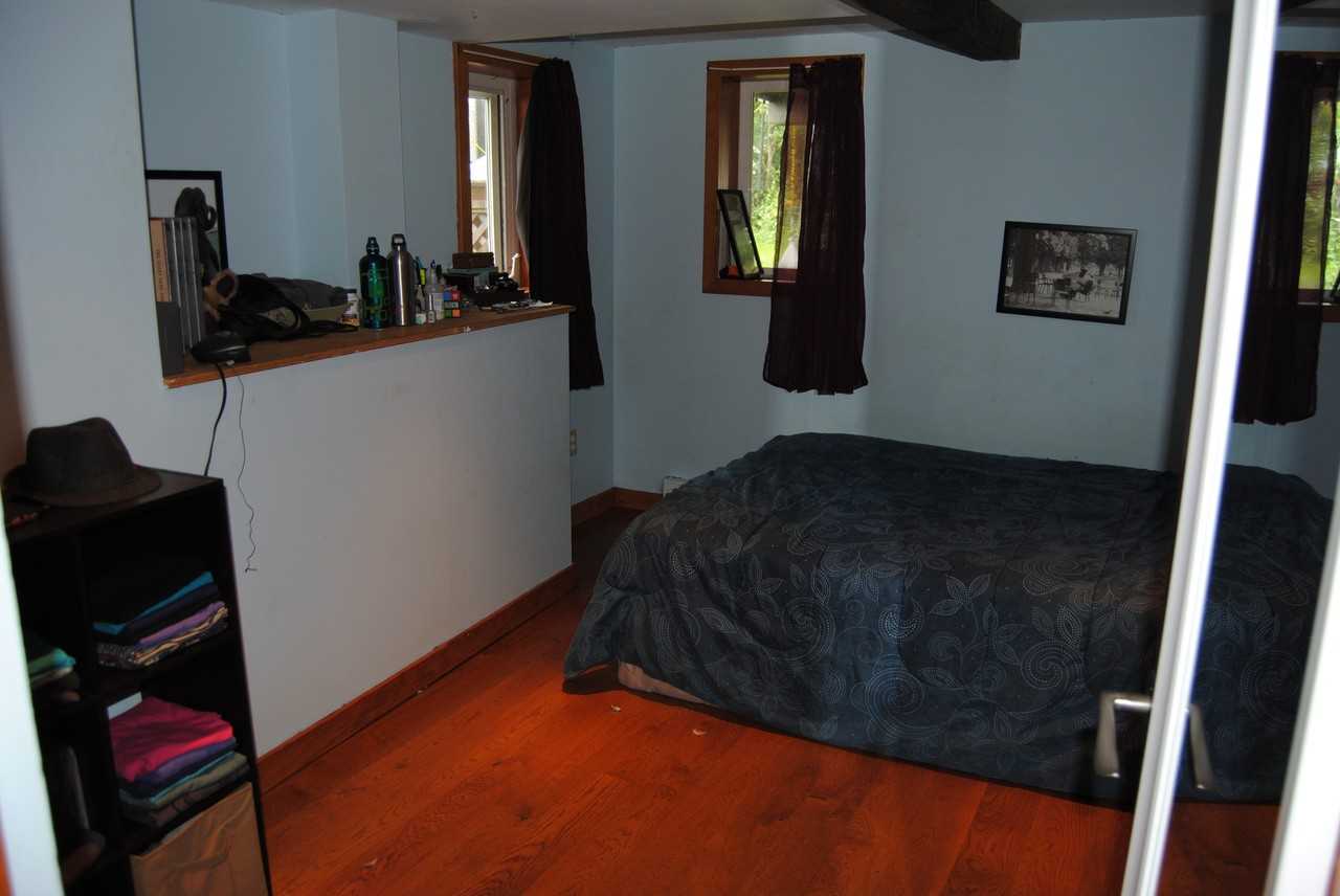 828 Darwin Ave - Photo 3 of 6