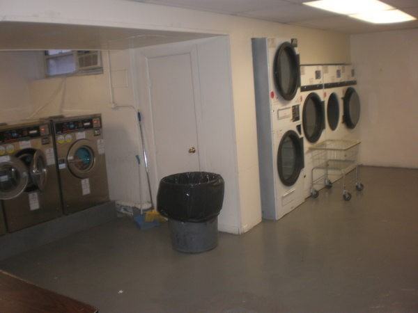 623 Central Ave - Photo 2 of 5