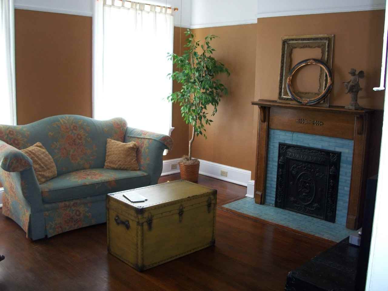 207 Barnhardt Cir - Photo 2 of 10