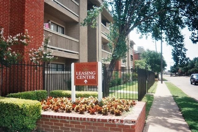 3829 Gannon Ln - Photo 2 of 10