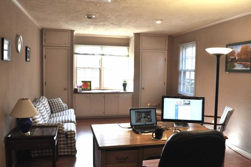 6510 Folger Dr - Photo 2 of 11