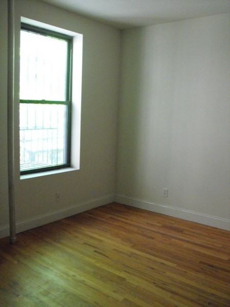 729 Lafayette Ave 1C - Photo 2 of 8