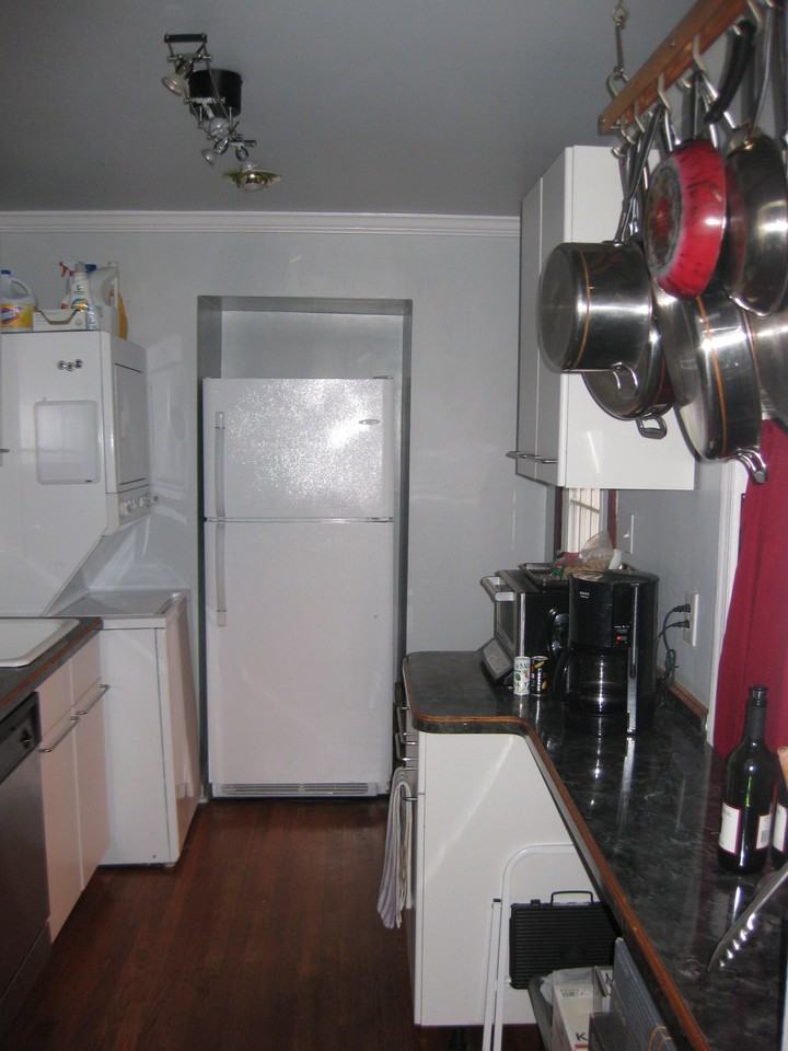 1435 Duke St - Photo 2 of 3