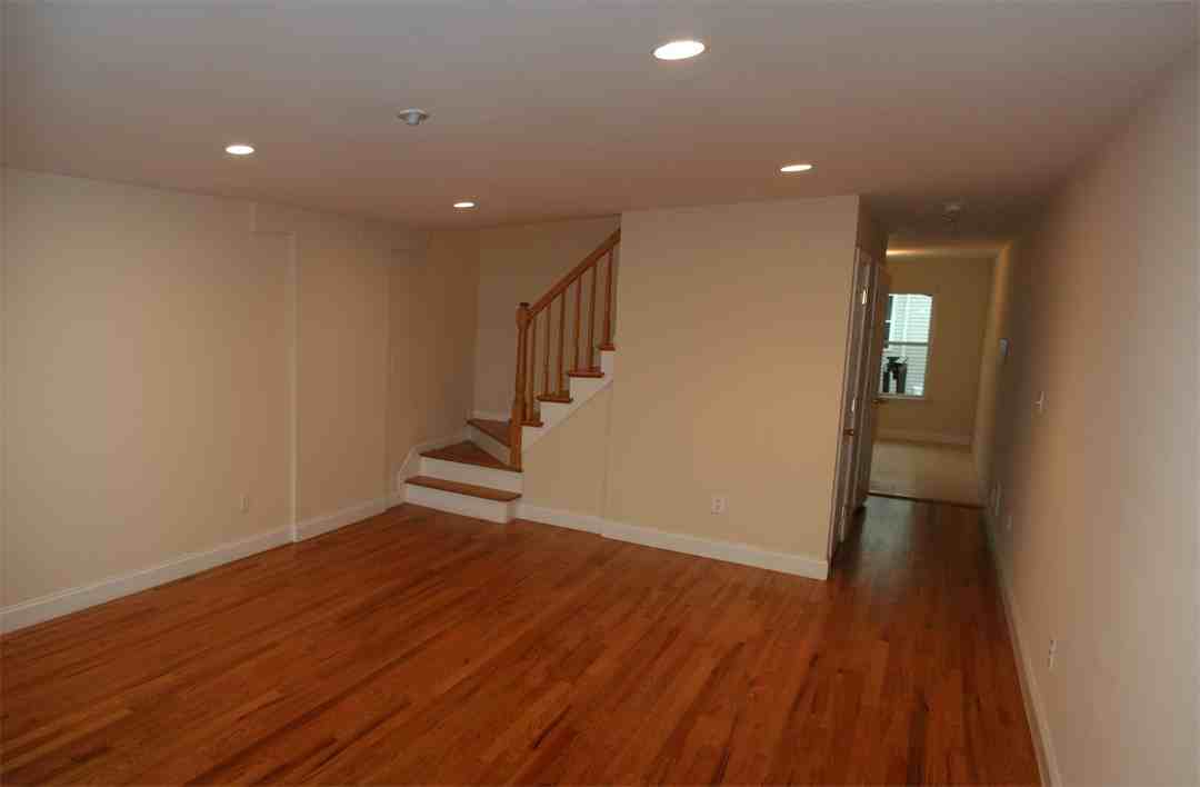 111 Dartmouth Loop - Photo 2 of 9