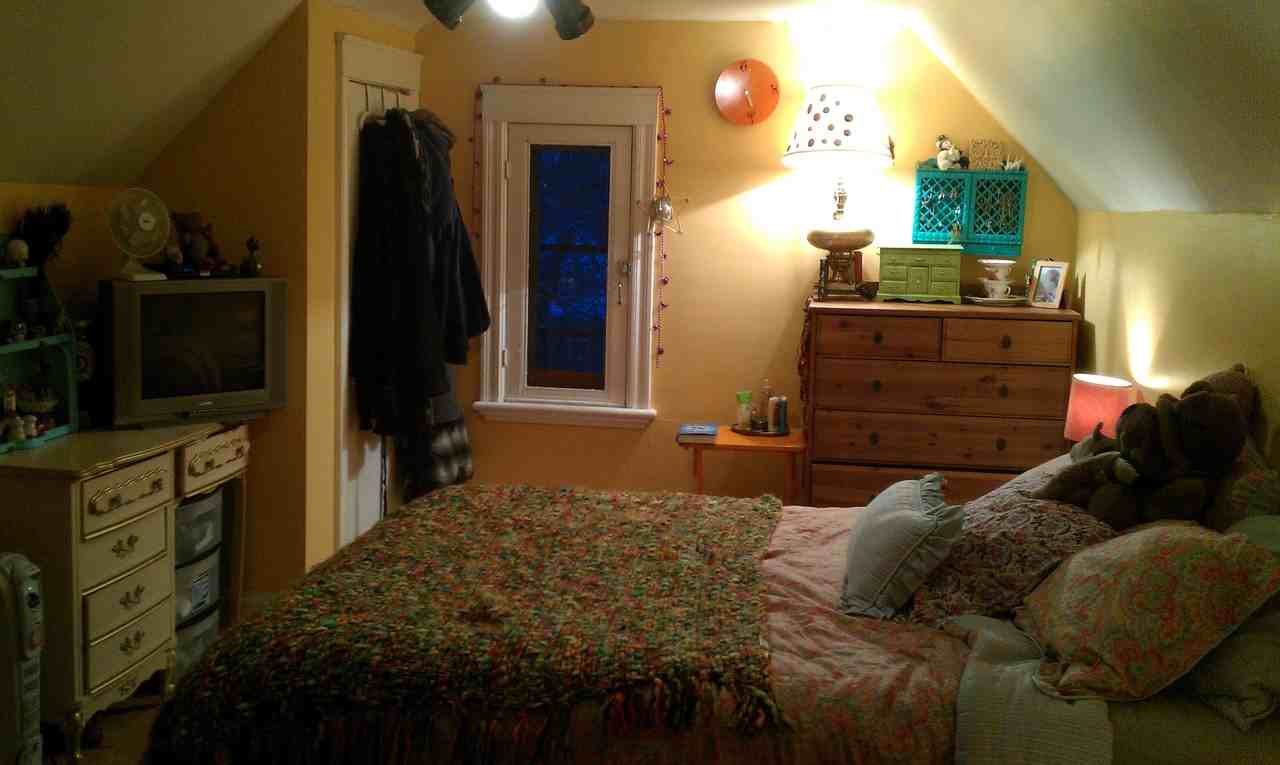 154 Spadina Ave 2 - Photo 2 of 4