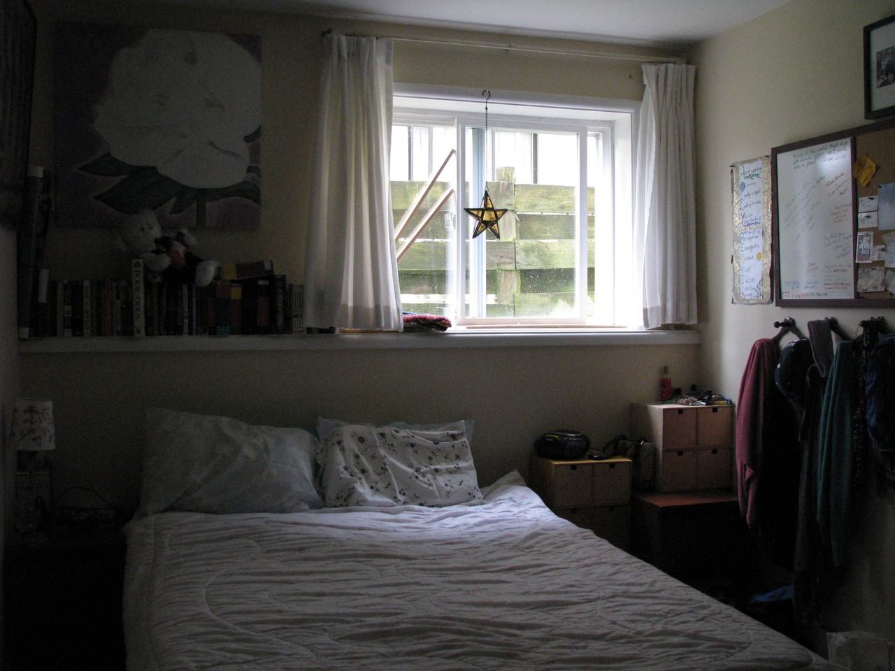 323 Seventh St - Photo 2 of 5