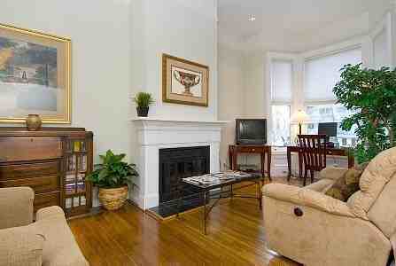 628 Chestnut St #3B - Photo 2 of 11