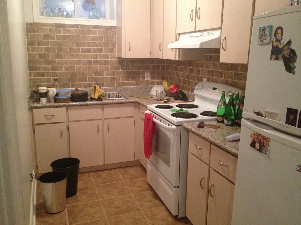 92 Delaware Ave - Photo 3 of 4