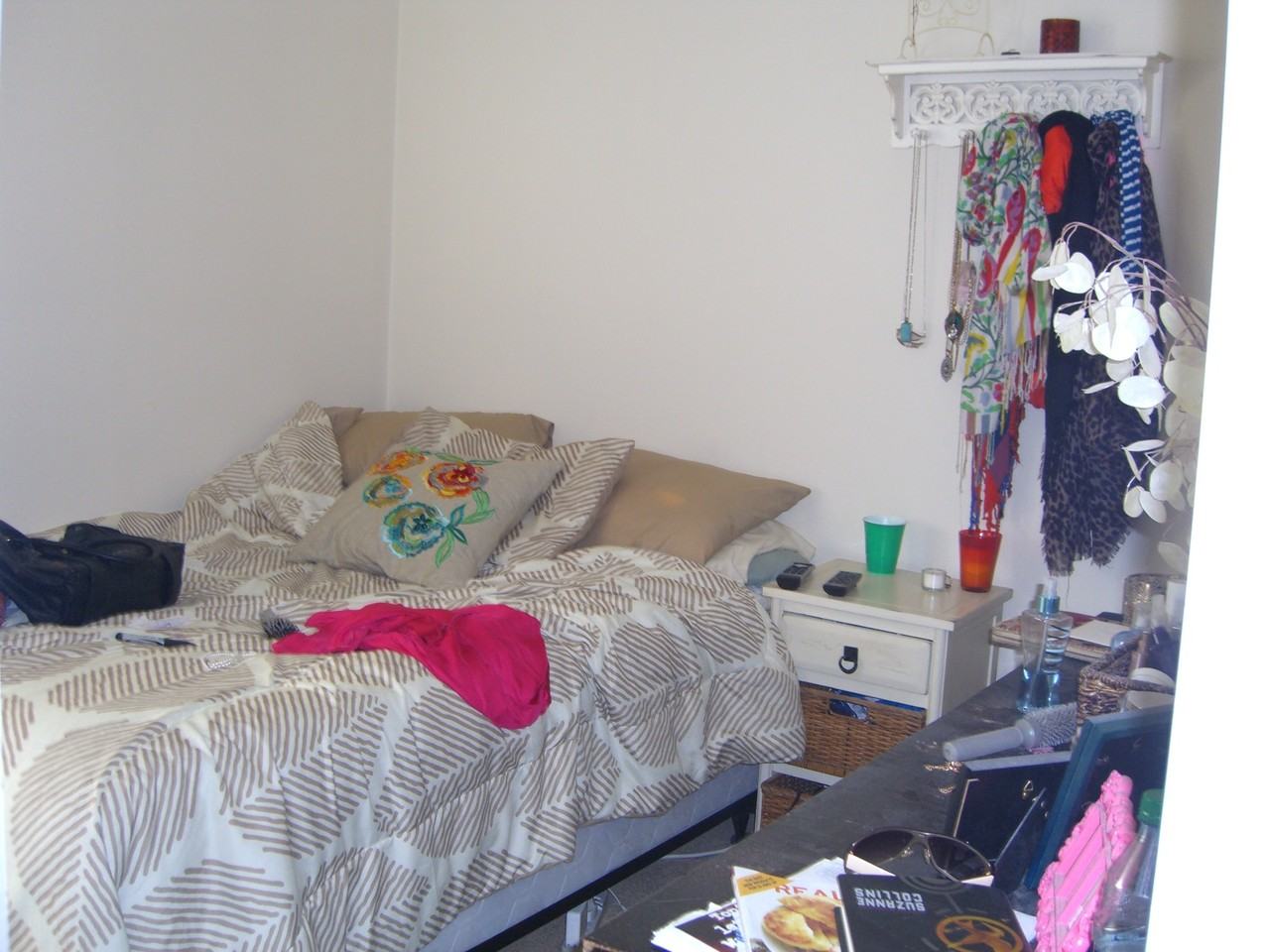 3306 Stearns Hill Rd - Photo 3 of 6