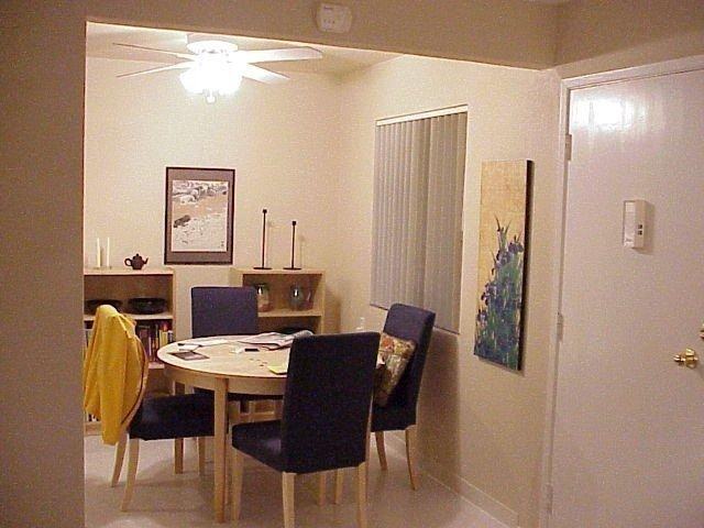 487 Thompson Ave #D - Photo 3 of 5