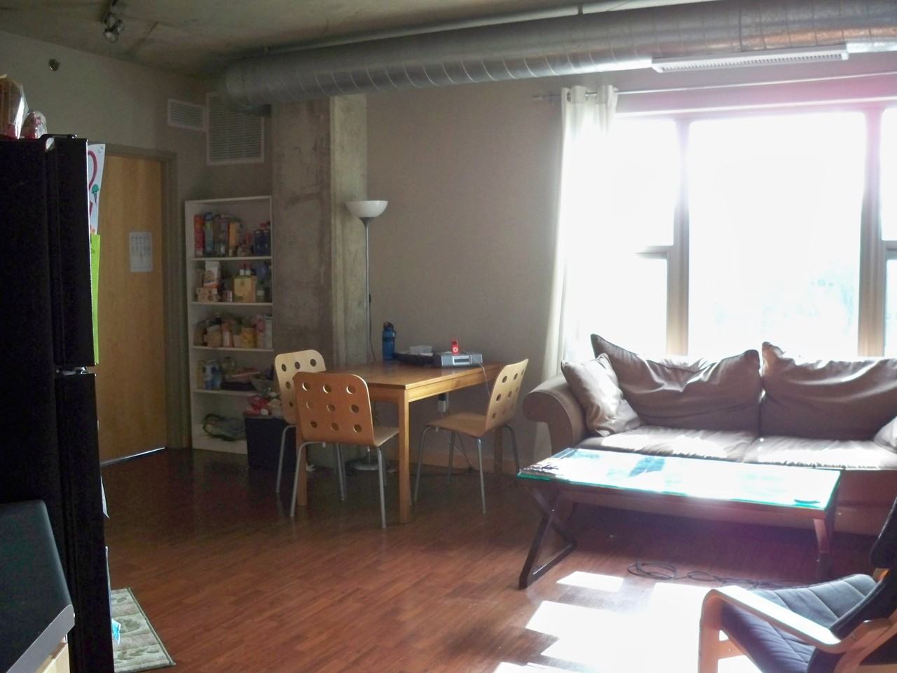 1301 University Ave SE - Photo 3 of 4