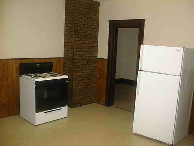 3959 E 54th St #2 - Photo 3 of 8