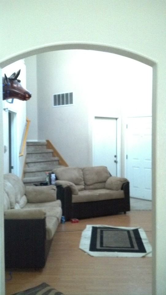 4809 Spanish Sun Ave NE - Photo 3 of 4