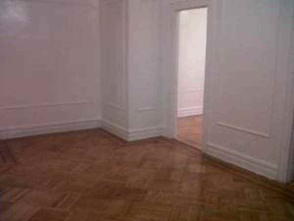 2243 63rd St 2F - Photo 3 of 4