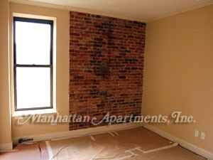 211 Avenue A #10 - Photo 3 of 5