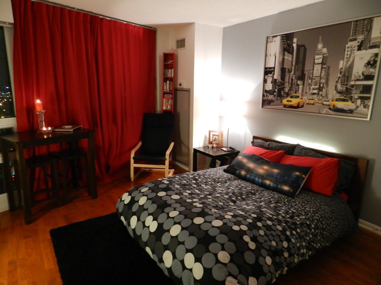 215 Fort St #1806 - Photo 2 of 5