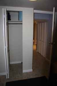8 Eighth Ave - Photo 2 of 4