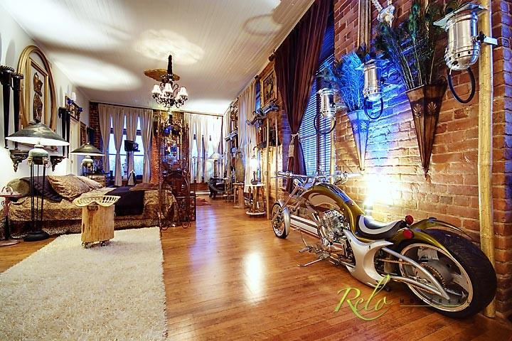 250 Rue Saint Paul E - Photo 3 of 10