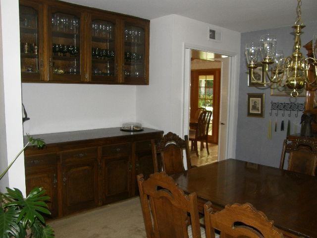 2618 W San Ramon Ave - Photo 2 of 8