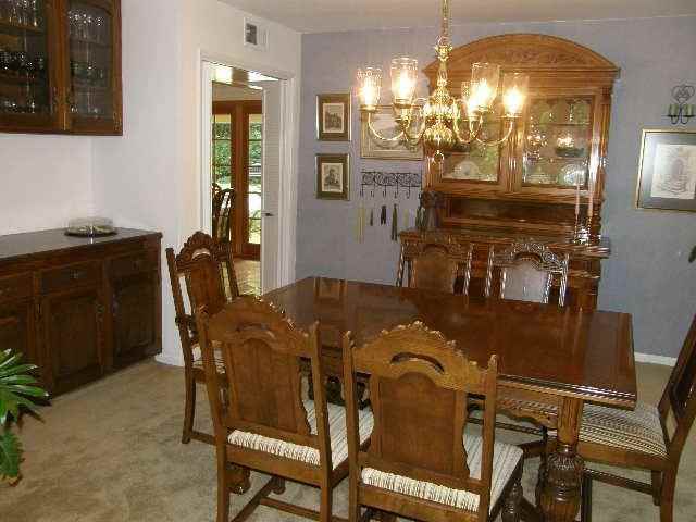 2618 W San Ramon Ave - Photo 3 of 8