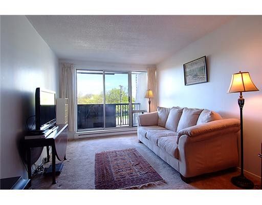 1380 Prince of Wales Dr #206