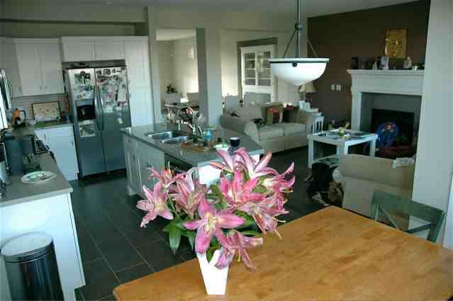 9359 Singh Street, Fort Langley - Photo 3 of 4