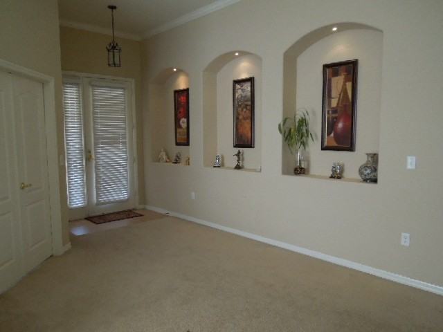 1122 Napolean Way - Photo 3 of 17