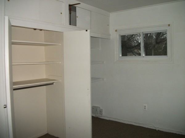 1 Cardinal Ln - Photo 2 of 6
