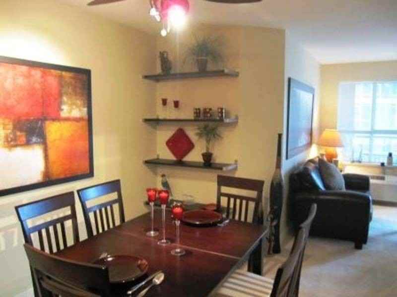 1083 Sunset Dr - Photo 2 of 5