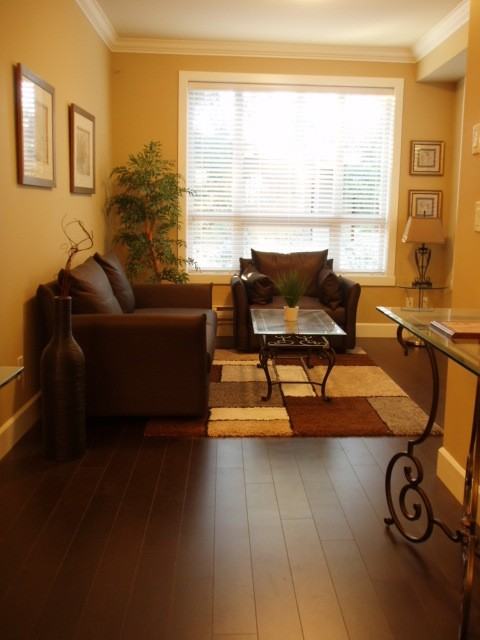 13897 Fraser Hwy #208