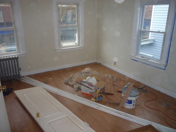 166-10 116th Ave - Photo 3 of 4