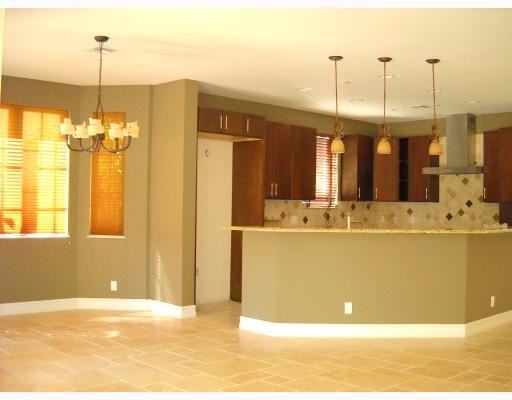 168 Isle of Venice Dr - Photo 3 of 9