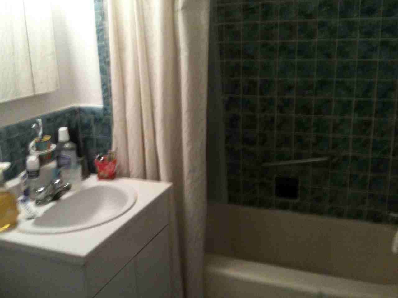 5020 Avenue Macdonald - Photo 2 of 7