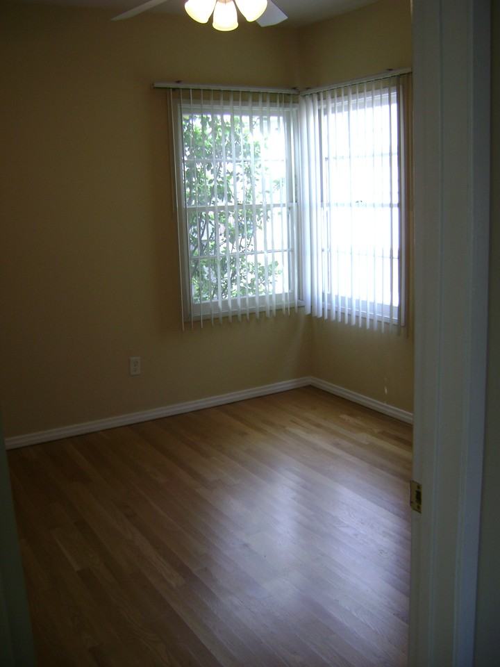 2 50th St SE - Photo 2 of 9