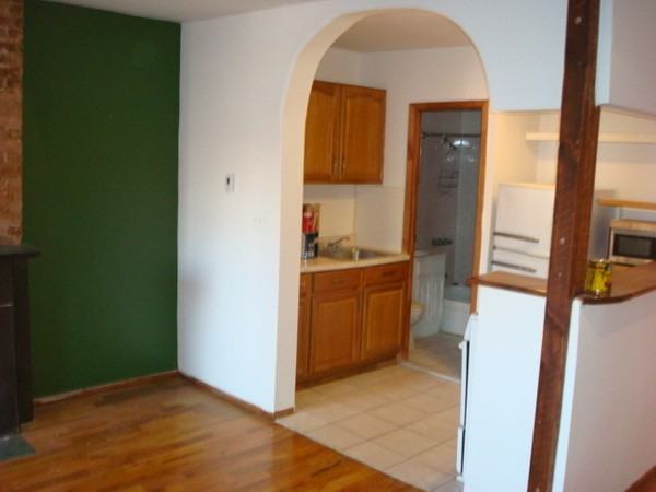 345 Quincy St - Photo 3 of 5